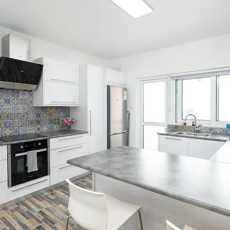 Happy Stay Apartment - Halefka Court Λάρνακα Εξωτερικό φωτογραφία